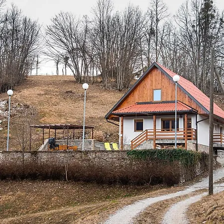 Valley View With Sauna Mrak Nyaraló Slap ob Idrijci