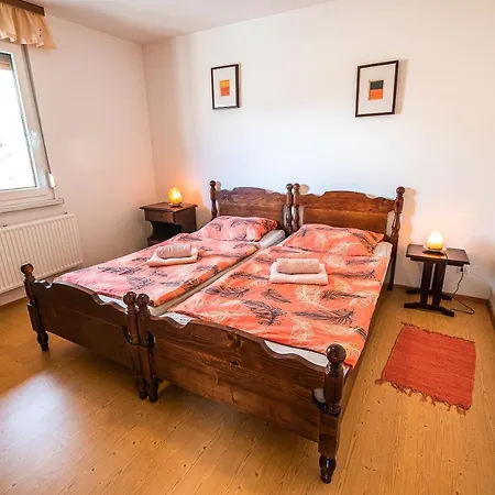 Valley View With Sauna Mrak *