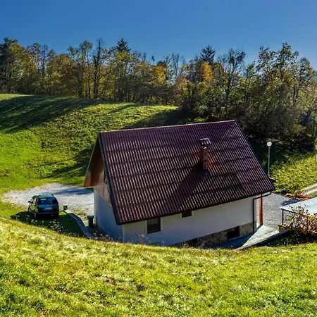 Valley View With Sauna Mrak Slap ob Idrijci