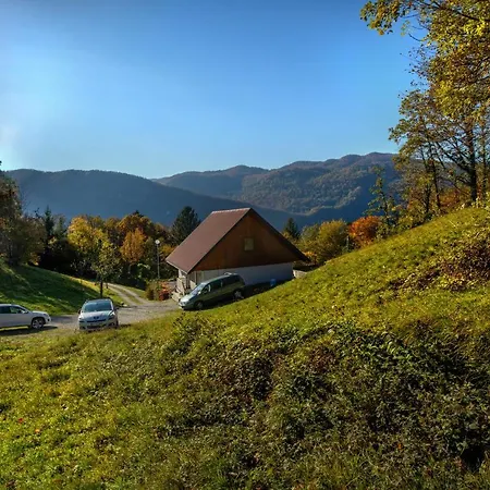 Casa de Férias Valley View With Sauna Mrak Slap ob Idrijci