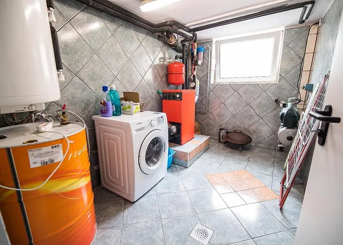 بيت للعطل Valley View With Sauna Mrak