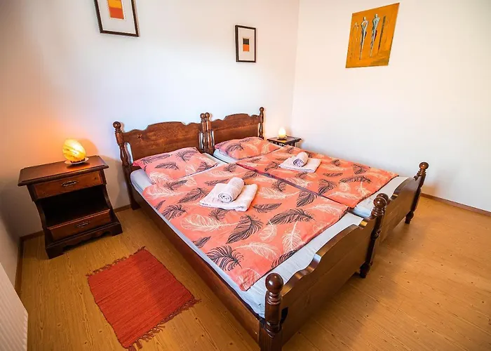 Valley View With Sauna Mrak بيت للعطل Slap ob Idrijci