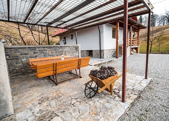 Valley View With Sauna Mrak